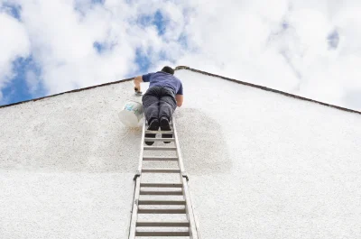 Peinture extérieure à Restigné — façades et ravalement